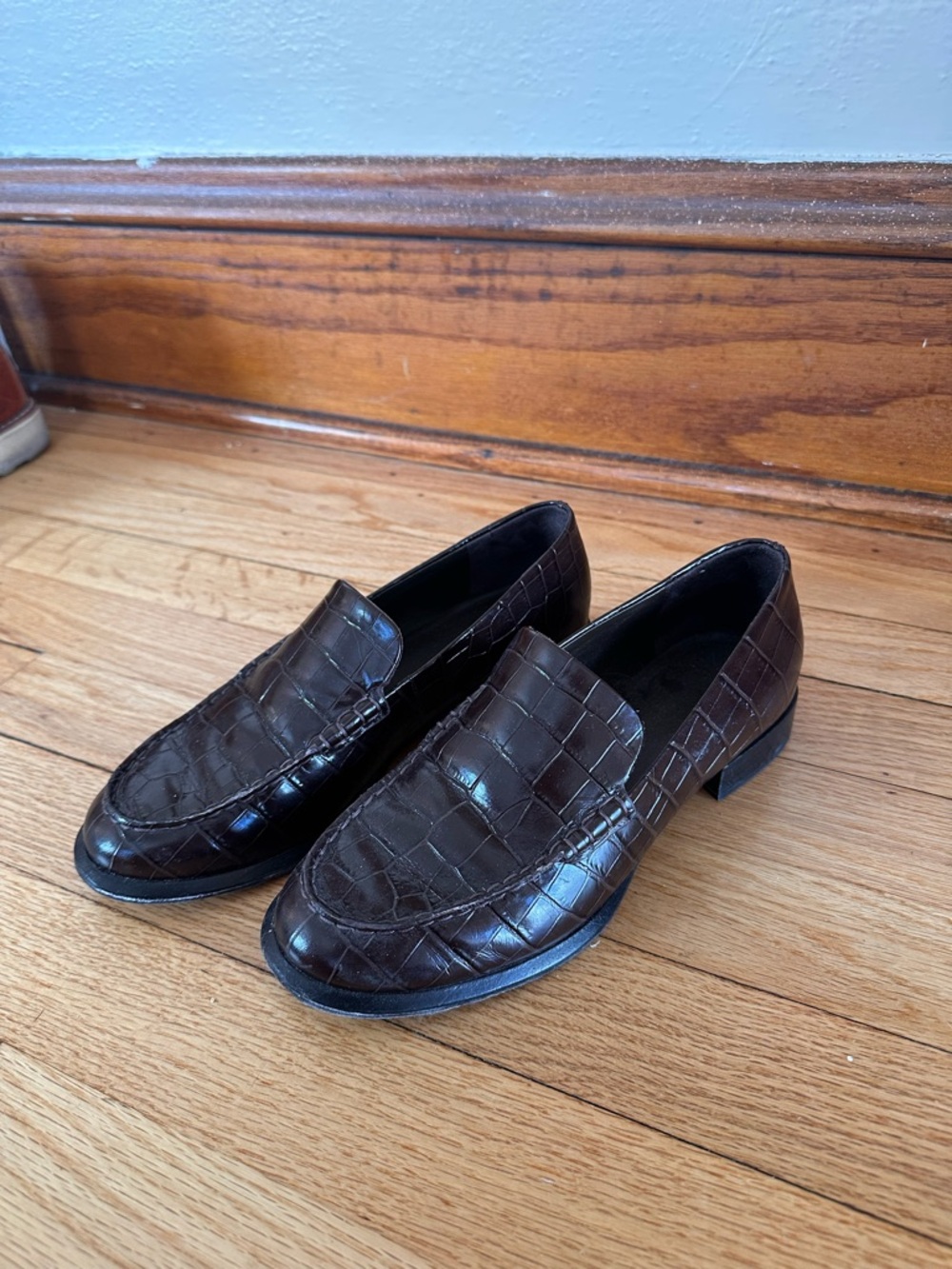 Vince Brown Croc-Embossed Leather Loafers
